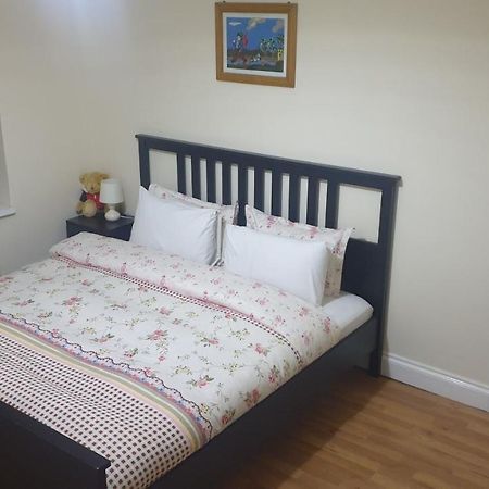 Appartement Guess Bungalow Wembley à Londres Extérieur photo